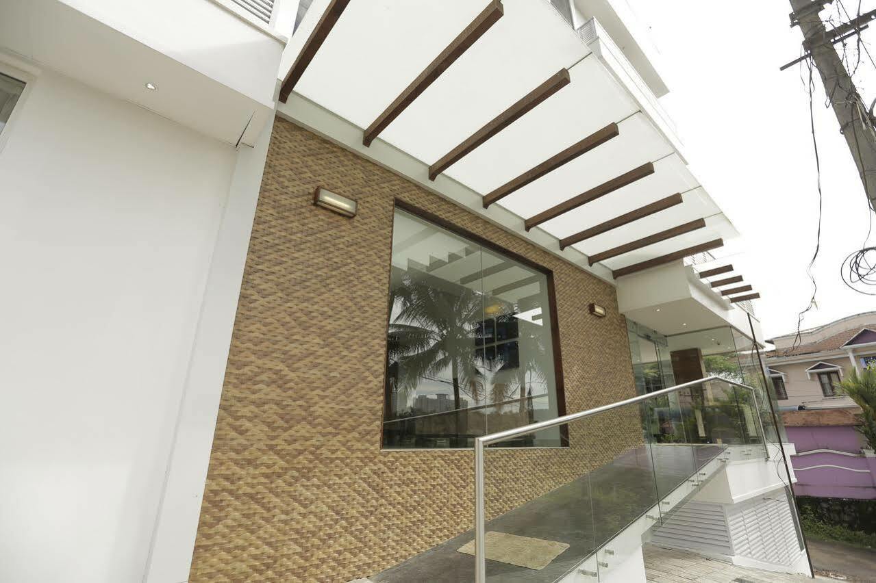 Hotel Park Connect Kochi Zewnętrze zdjęcie